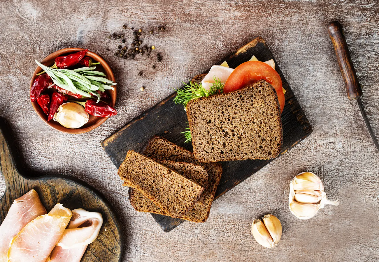 chleb razowy indeks glikemiczny